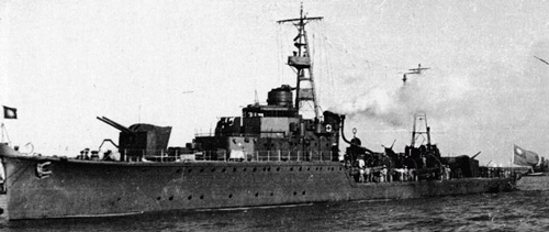 日本战败后，国民党军接收了"宇治"号炮舰，将其改名为“长治号”