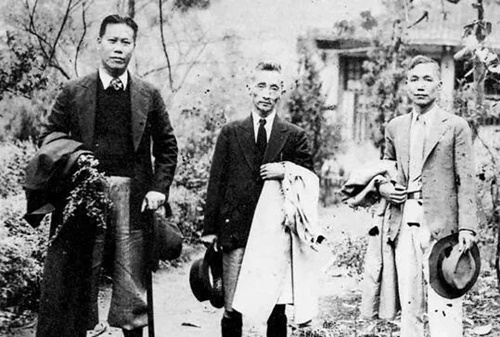 1937年，梁希(中)在南京中央大学森林系任教时与学者们的合影