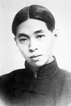 1922年的茅盾，此时他已是中国共产党最早的党员之一