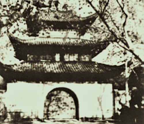20 世纪20 年代的江南贡院明远楼