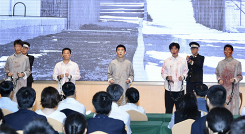 话剧再现赵良璋烈士事迹，大中小学生同上“大思政课”