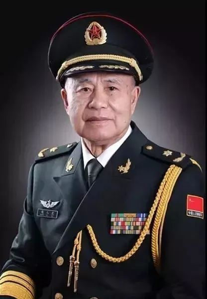 钱七虎.jpg