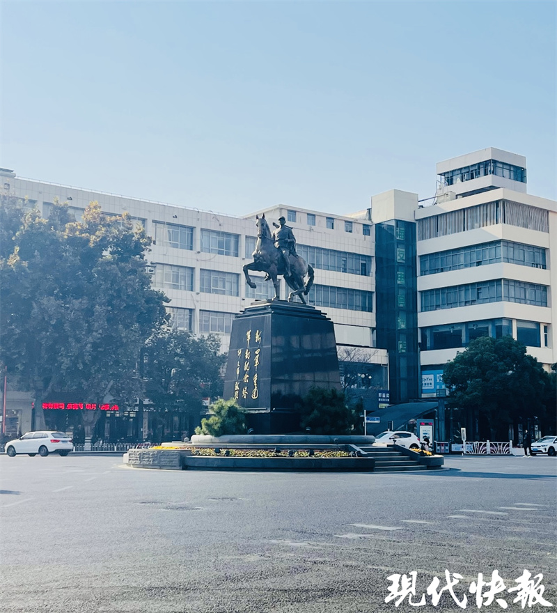 04213525kej2.jpg