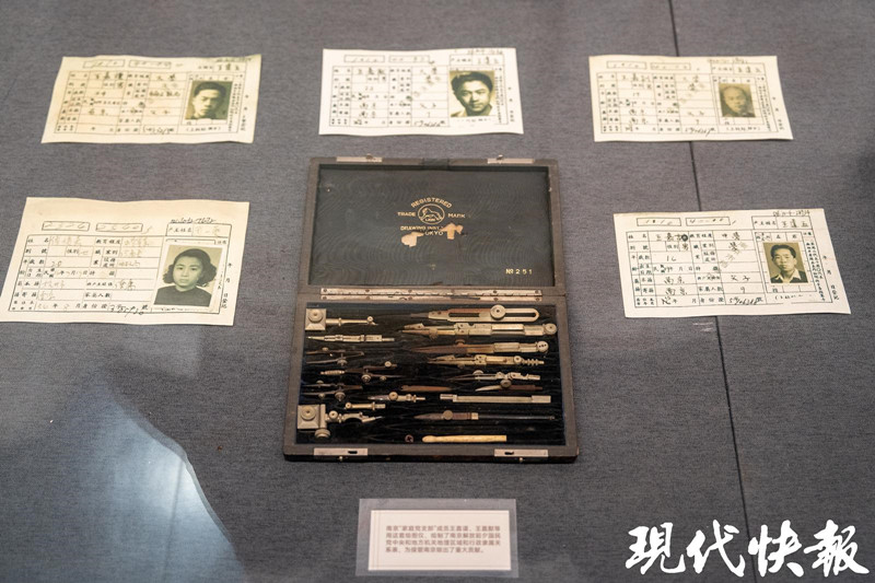 222216571k3d_副本.jpg