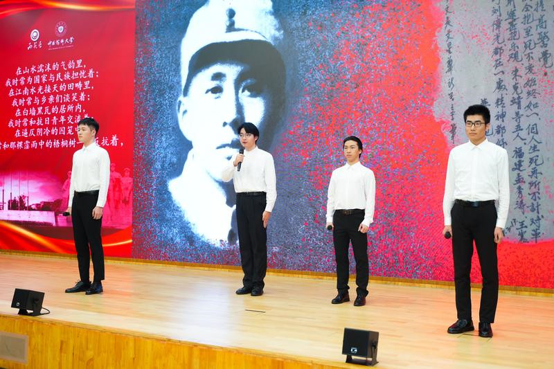南京举行高校雨花英烈事迹与精神宣讲团展演活动，17所高校师生“再现”英烈故事
