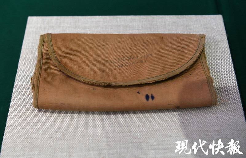 27220108zmru_副本.jpg