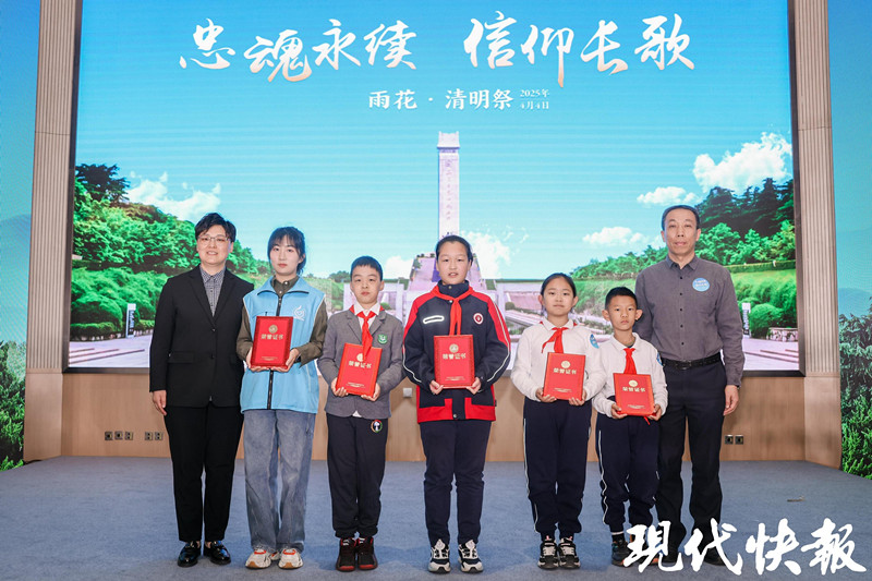 04214939uxqd_副本.jpg