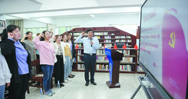 寻访南京市立第二中学旧址——“小田师生”：传承红色基因 激扬青春风采